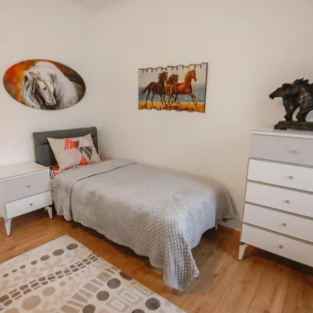 Turis 65-1 Lejlighed